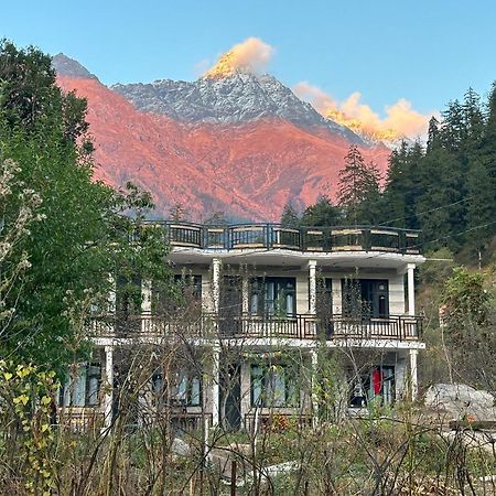 Rare House Hotel Kalgha Kültér fotó